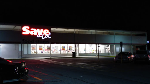 Grocery Store «Save-A-Lot», reviews and photos, 116 Stemmers Run Rd, Essex, MD 21221, USA