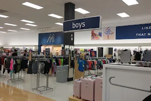 Marshalls & HomeSense image