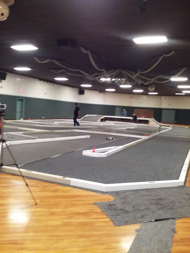 Bowling Alley «The Hardwoods Bowling and Banquet Center», reviews and photos, 1091 E Center St, Ithaca, MI 48847, USA