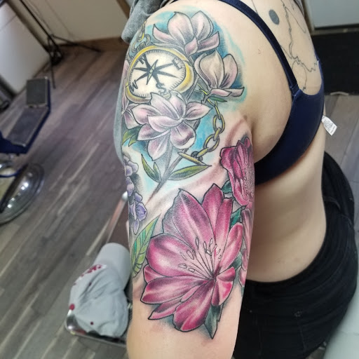 Find tattoo ideas for best friends for your next unique tattoo in Coeur D Alene at Inkworld Tattoo
