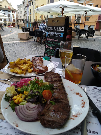 Milwaukee food & beer - Plaça del Mercat, 22, 46800 Xàtiva, Valencia, Spain