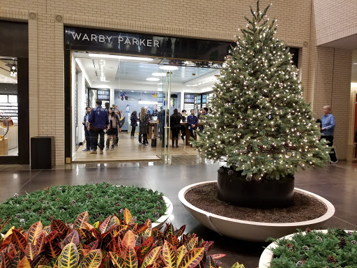 Eye Care Center «Warby Parker», reviews and photos, 8687 N Central Expy, Dallas, TX 75225, USA