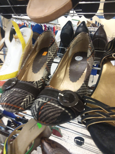 Donations Center «Goodwill», reviews and photos