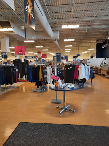 Department Store «Marshalls», reviews and photos, 848 NY-13, Cortland, NY 13045, USA