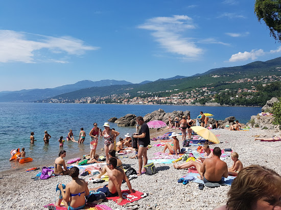 Preluk beach