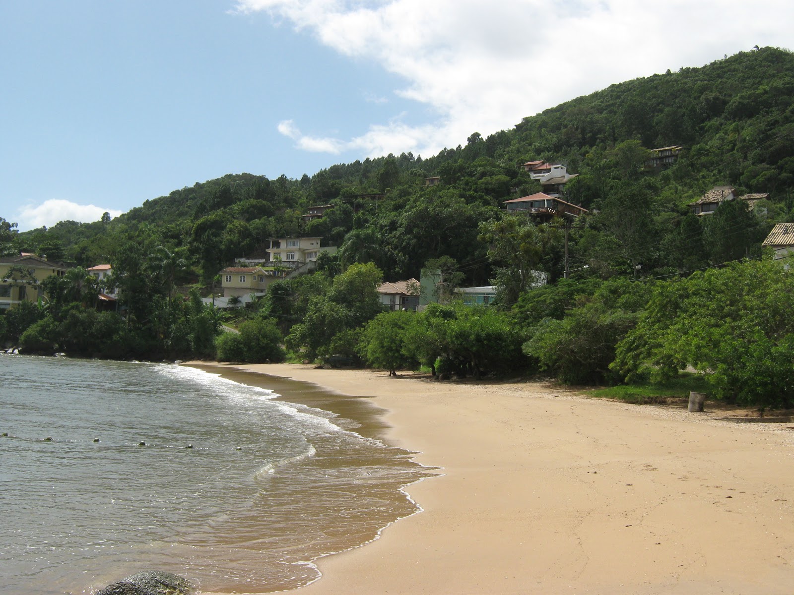 Praia Do Sambaqui photo #3