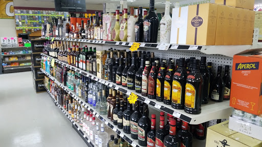 Beer Store «H&B Wines & Liquors», reviews and photos, 725 Grafton St, Worcester, MA 01604, USA