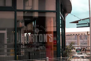 Horton's Lounge image