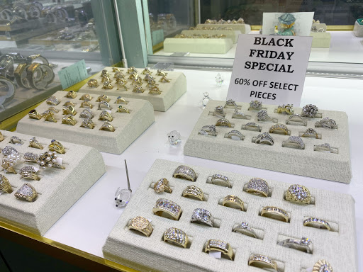 Jewelry Store «Village Jewelers», reviews and photos, 2403 Rice Boulevard, Houston, TX 77005, USA