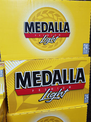 Liquor Store «Main Discount Liquors», reviews and photos, 106 S Main Rd, Vineland, NJ 08360, USA