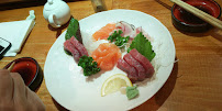 Sashimi du Restaurant japonais authentique SANKI à Boulogne-Billancourt - n°13