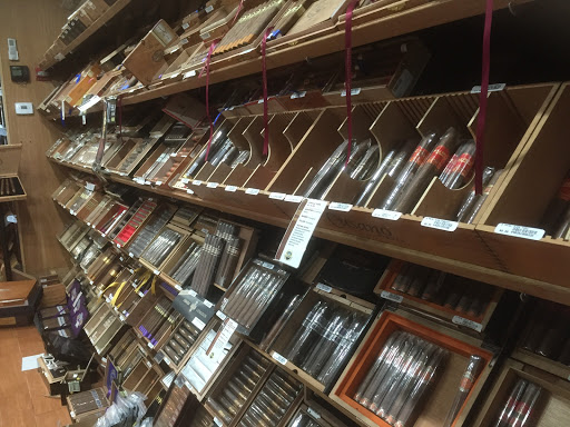 Cigar Shop «Tobacco Junction», reviews and photos, 201 Hempstead Turnpike, Elmont, NY 11003, USA