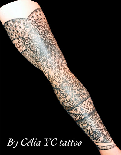 Endroits où se faire tatouer au henné Marseille