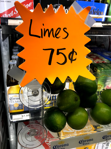 Liquor Store «Dinkytown Wine & Spirits», reviews and photos, 1412 5th St SE, Minneapolis, MN 55414, USA