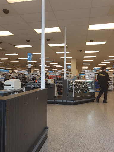 Clothing Store «Ross Dress for Less», reviews and photos, 3500 East-West Hwy, Hyattsville, MD 20782, USA