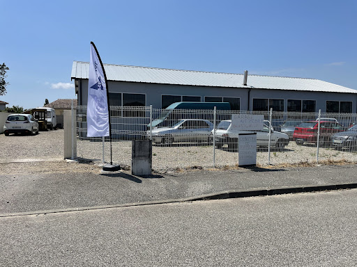 Photo 4 - Mours Auto