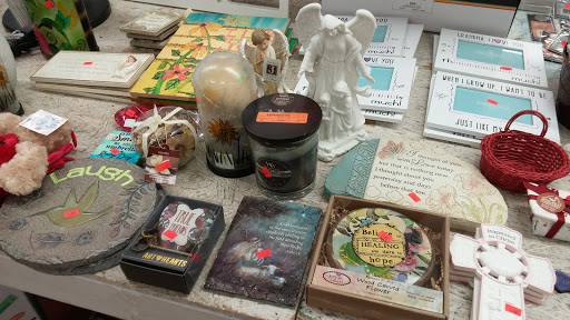 Discount Store «Overstock Outlet Superstore», reviews and photos, 1442 Smokey Park Highway, Candler, NC 28715, USA