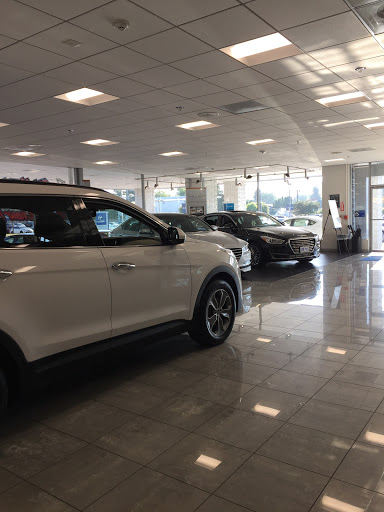 Hyundai Dealer «Car Pros Hyundai Renton», reviews and photos, 201 S 7th St, Renton, WA 98057, USA