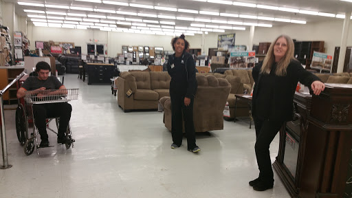 Discount Store «Big Lots», reviews and photos, 1840 E Michigan Rd, Shelbyville, IN 46176, USA