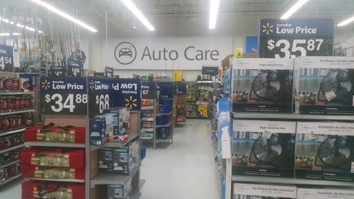 Discount Store «Walmart», reviews and photos, 900 Boston Post Rd, Guilford, CT 06437, USA