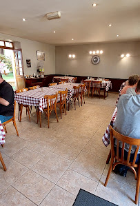 Atmosphère du Restaurant français La Couronne d'Or à Grand - n°3