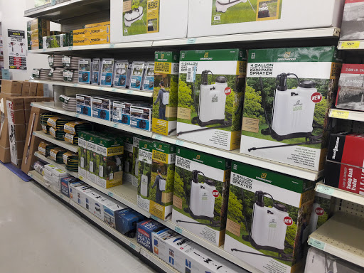 Hardware Store «Harbor Freight Tools», reviews and photos, 3050 N Josey Ln #106, Carrollton, TX 75007, USA