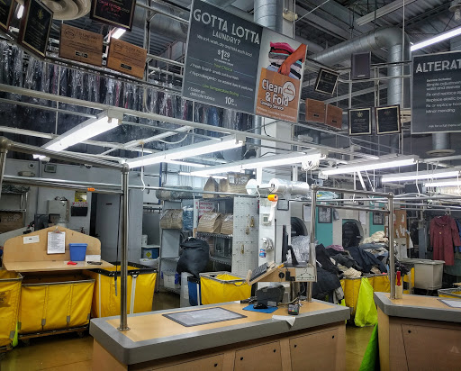 Dry Cleaner «CD One Price Cleaners», reviews and photos, 7948 Calumet Ave, Munster, IN 46321, USA