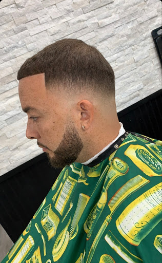 Barber Shop «Fade Station Barber Shop», reviews and photos, 1300 E Bay Dr H, Largo, FL 33771, USA