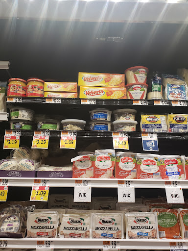Grocery Store «Stop & Shop», reviews and photos, 112-15 Beach Channel Dr, Far Rockaway, NY 11693, USA