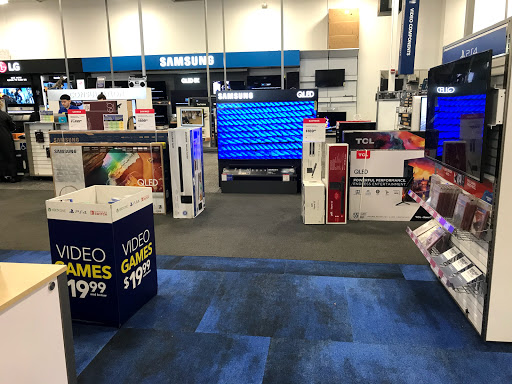 Electronics Store «Best Buy», reviews and photos, 6809 W Canal Dr, Kennewick, WA 99336, USA