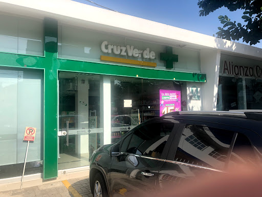 Farmacia CRUZ VERDE - Manga