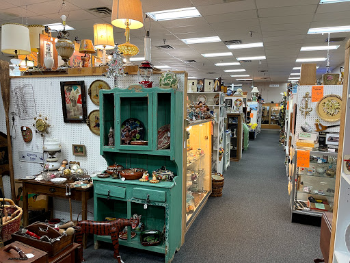 Superstition Grand Antique Mall