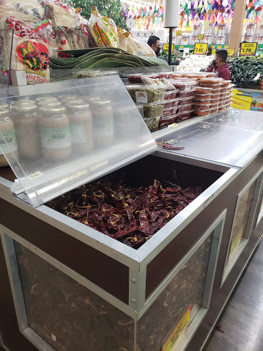 Grocery Store «El Rancho Supermercado», reviews and photos, 2770 Valwood Pkwy, Farmers Branch, TX 75234, USA