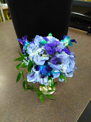 Florist «Brighton Florist», reviews and photos, 2220 E Bridge St, Brighton, CO 80601, USA