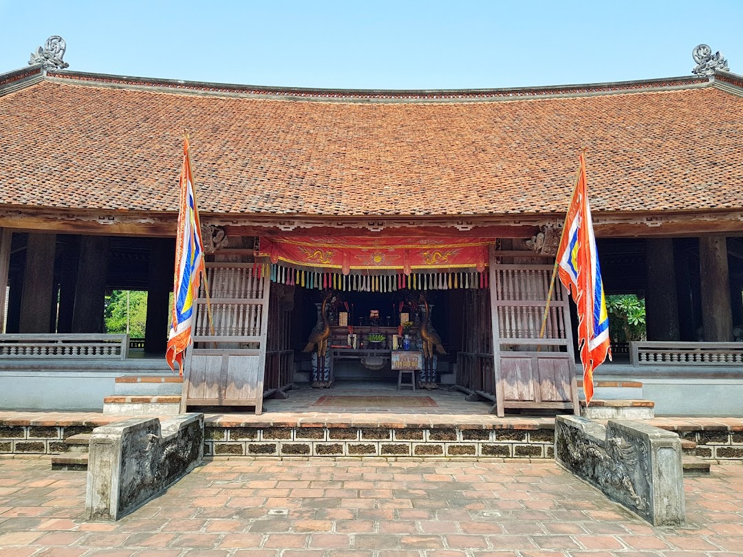 Duong Lam Village Ancient