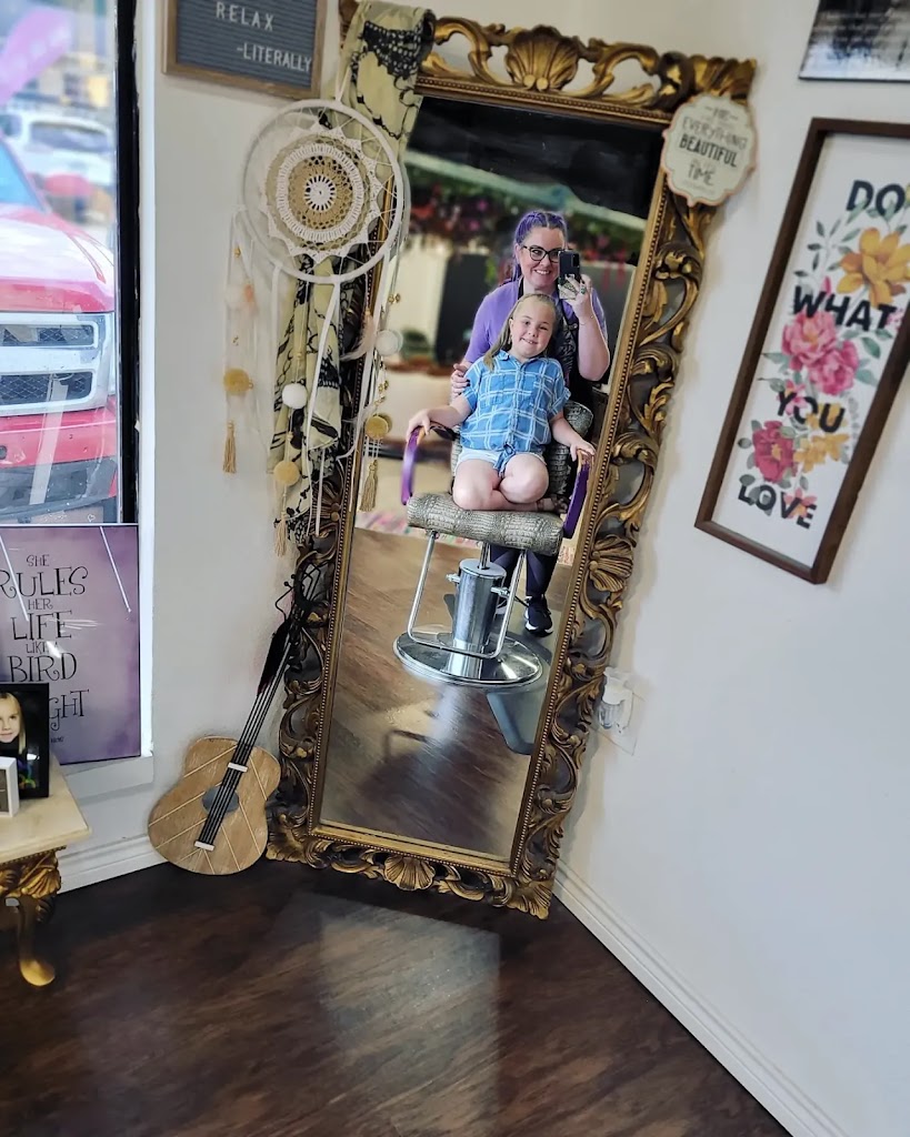 Creative Soul Salon 75503
