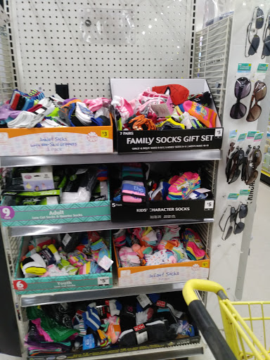 Home Goods Store «Dollar General», reviews and photos, 1729 Decatur Hwy, Fultondale, AL 35068, USA