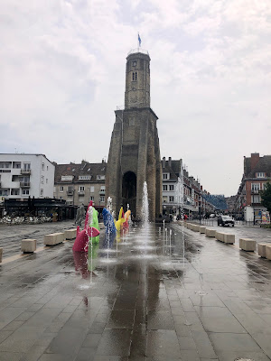 Place d'Armes à Calais