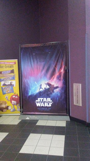 Movie Theater «Regal Cinemas Northampton 14 & RPX», reviews and photos, 3720 Nazareth Rd, Easton, PA 18045, USA