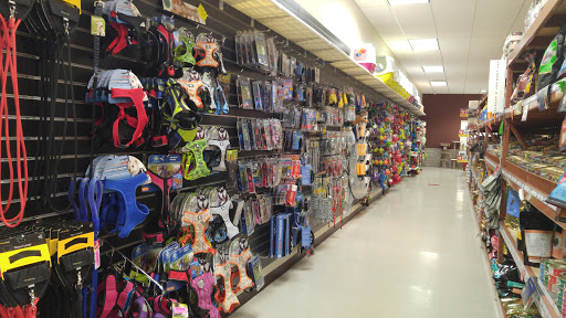 Pet Store «PetSaver Healthy Pet Superstore (Brighton Location)», reviews and photos, 2947 Monroe Ave, Rochester, NY 14618, USA