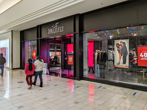 Clothing Store «Hollister Co.», reviews and photos, 321 Sun Valley Mall, Concord, CA 94520, USA