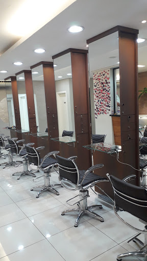 Logo da empresa - VR Salon & Spa