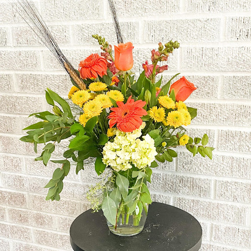 Florist «Lundstrom Florist», reviews and photos, 1709 E 3rd St, Sterling, IL 61081, USA