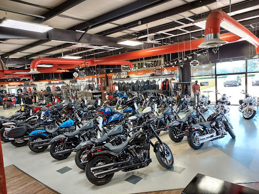 Motorcycle Dealer «Hamilton Harley-Davidson», reviews and photos, 68951 White School Rd, Sturgis, MI 49091, USA