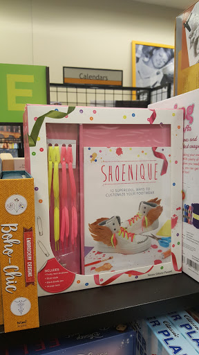 Book Store «Books-A-Million», reviews and photos, 2626 E Stone Dr, Kingsport, TN 37660, USA