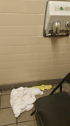 Truck Stop «Tracy Truck & Auto Stop», reviews and photos, 3940 N Tracy Blvd, Tracy, CA 95304, USA