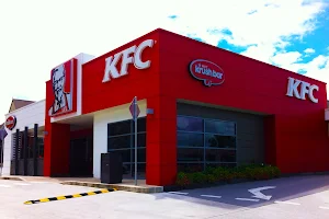 KFC St Clair image
