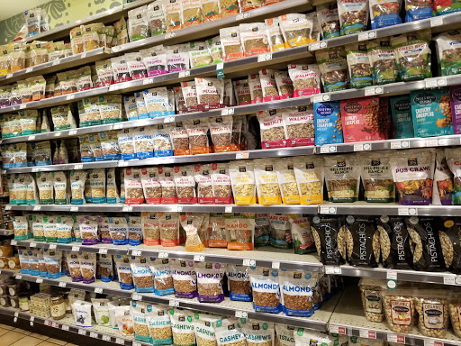 Grocery Store «Whole Foods Market», reviews and photos, 239 N Crescent Dr, Beverly Hills, CA 90210, USA