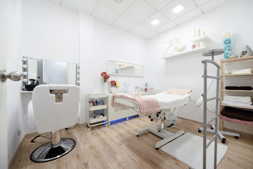 Sanlúcar Hair Clinic - Medicina Estética en Sanlúcar de Barrameda, Cádiz