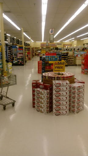 Grocery Store «Food Lion», reviews and photos, 304 S Broadway, Portland, TN 37148, USA